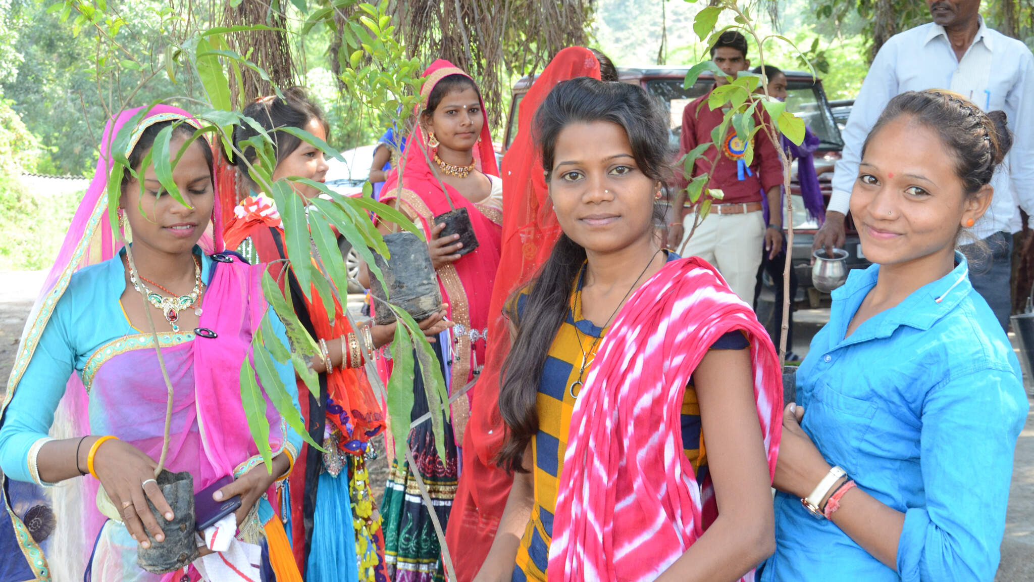 Con los proyectos de base, DACHSER y terre des hommes se comprometen a fortalecer los derechos humanos y un medio ambiente limpio en la India.